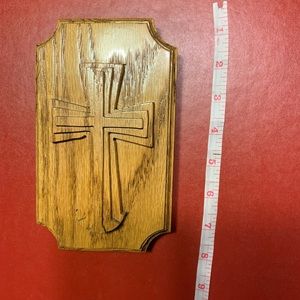 Wood plaque religious cross crucifix hanging decor